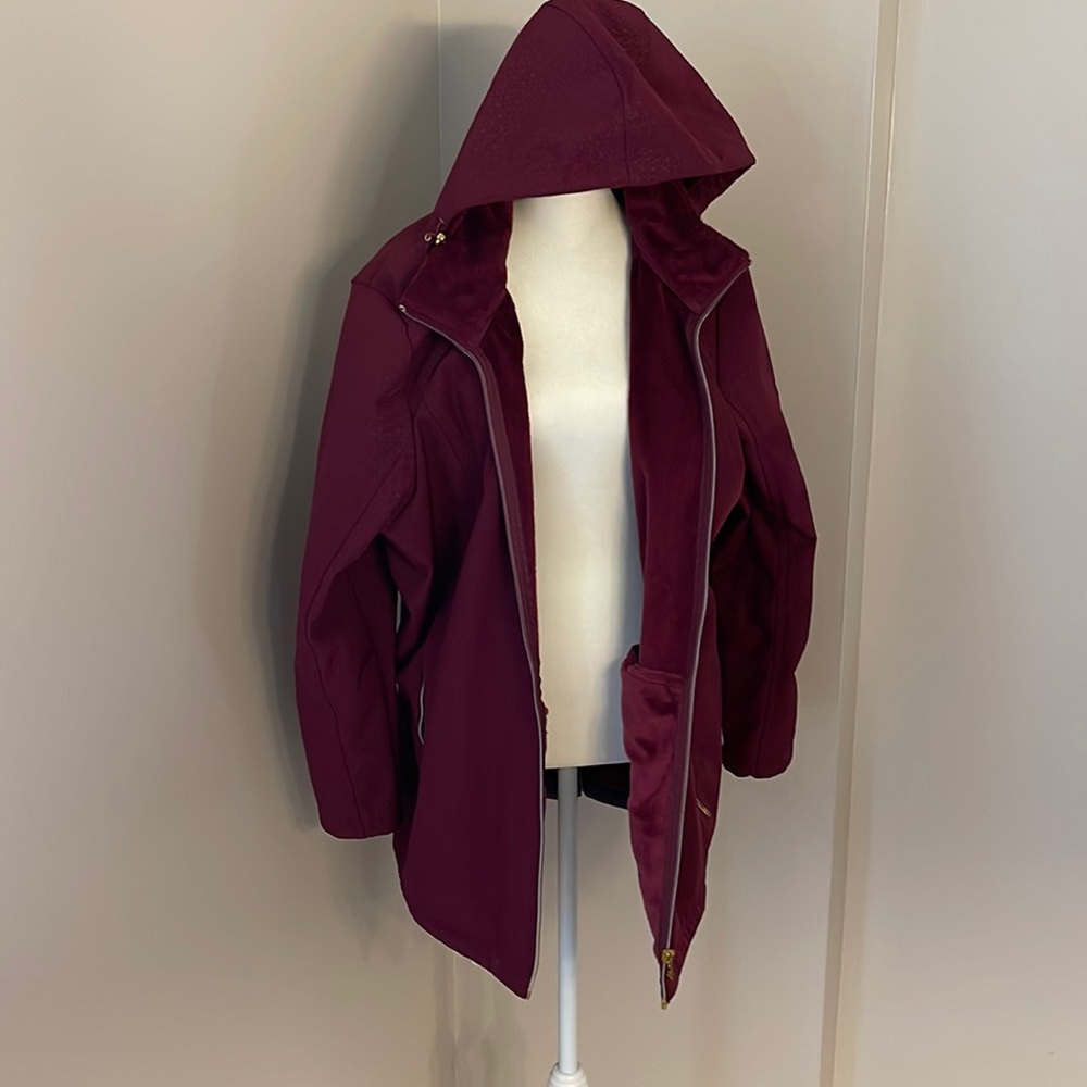 Lightweight spring or fall jacket
